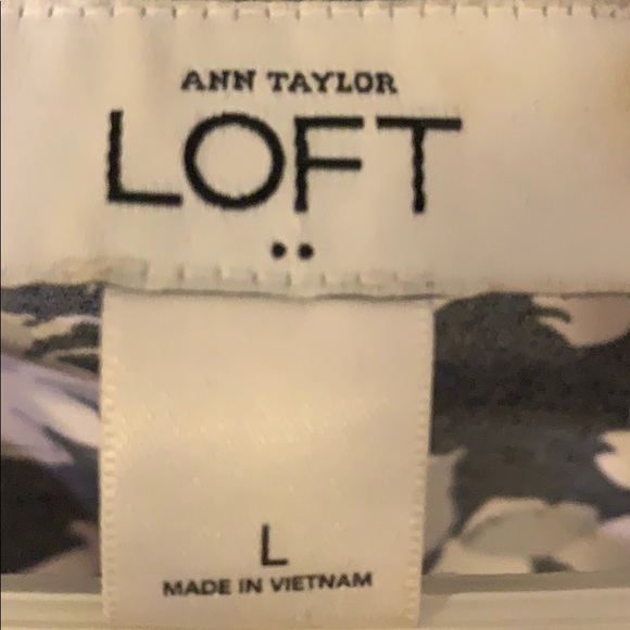 LOFT Floral Dress - Picture 3 of 5